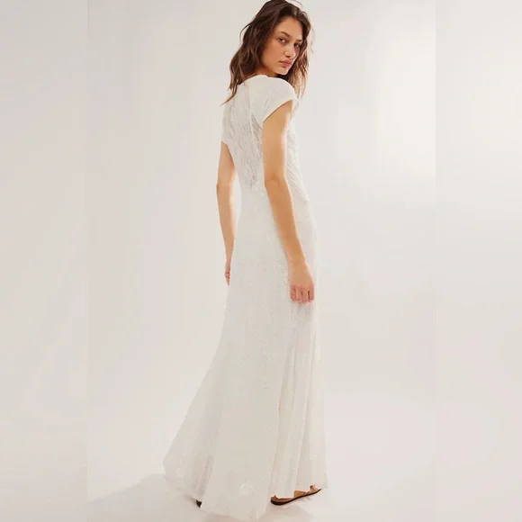 FREE PEOPLE | ✨NEW✨ Cypress Lace Maxi in Optic White - Picture 2 of 6